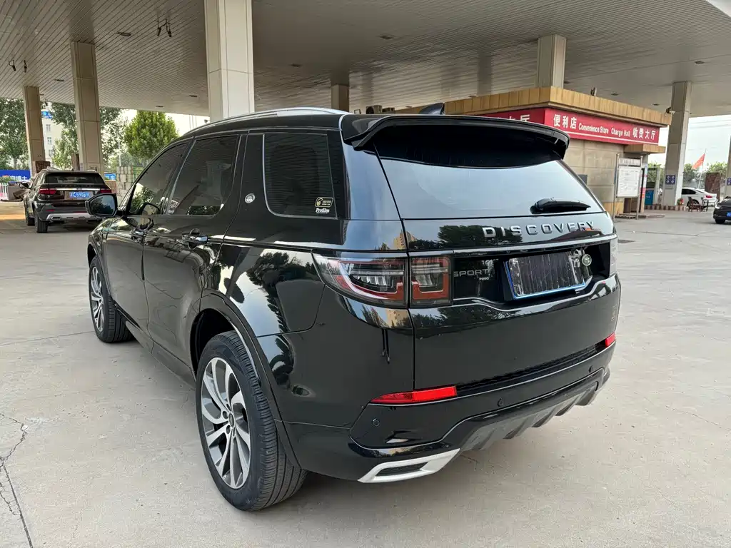 Land Rover Discovery Sport — миниатюра 18