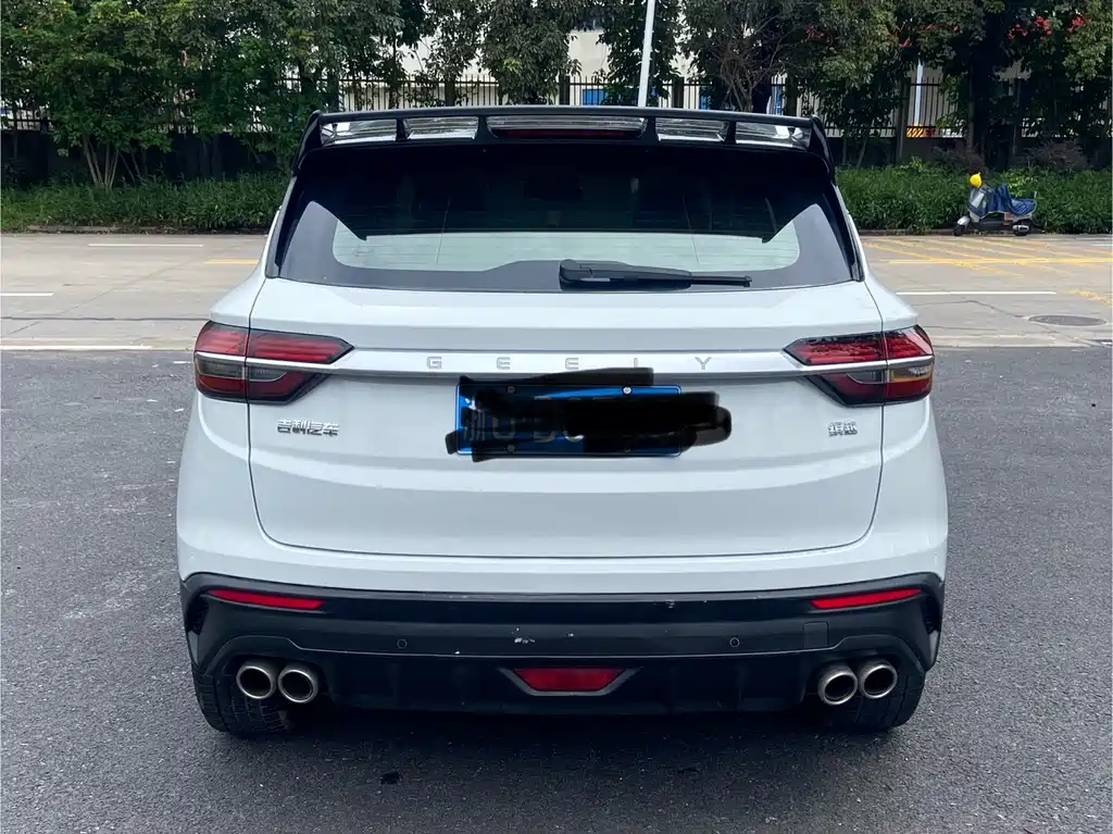 Geely Binyue — миниатюра 4