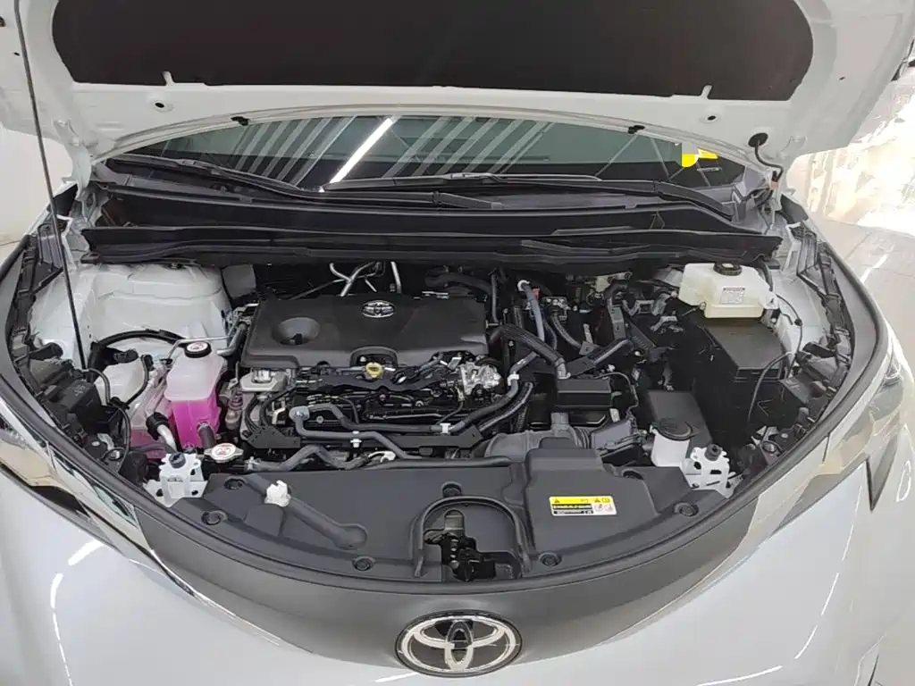 Toyota Granvia — миниатюра 20