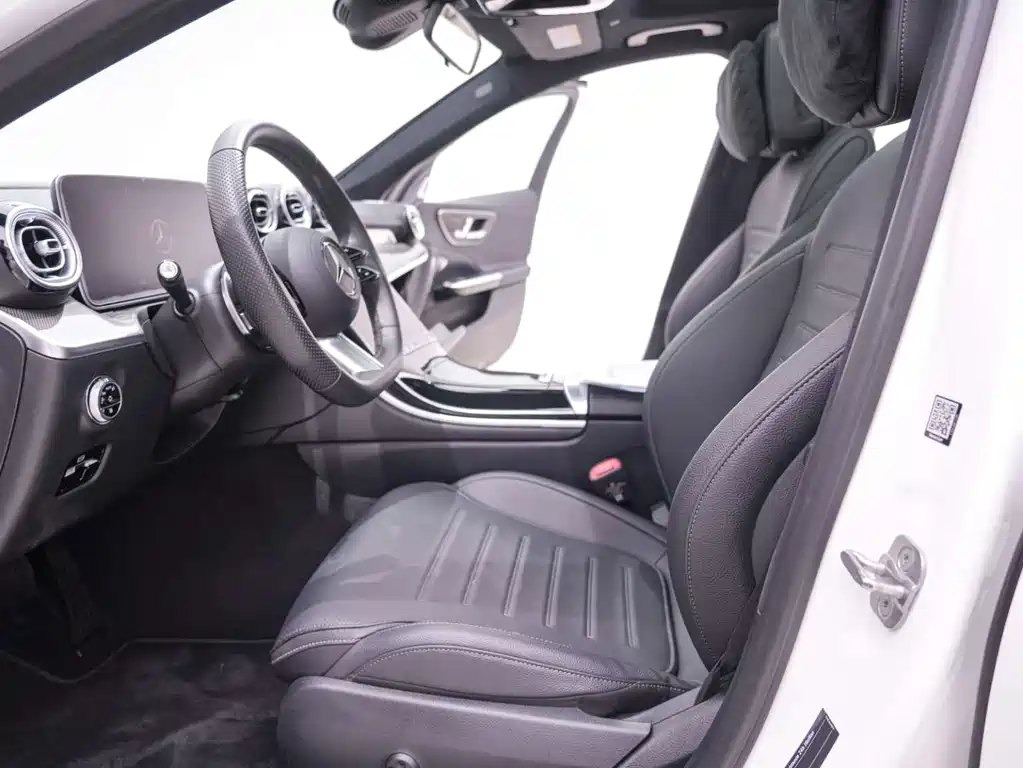 Mercedes-Benz C-Class — миниатюра 23