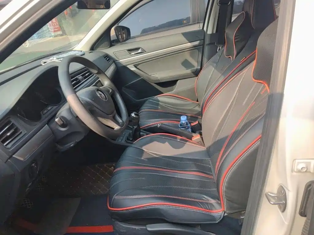Volkswagen Lavida — миниатюра 8