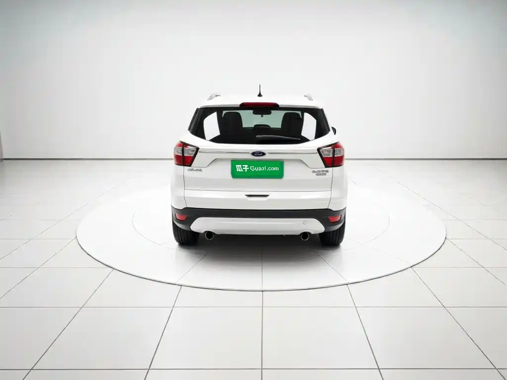 Ford Kuga — миниатюра 5