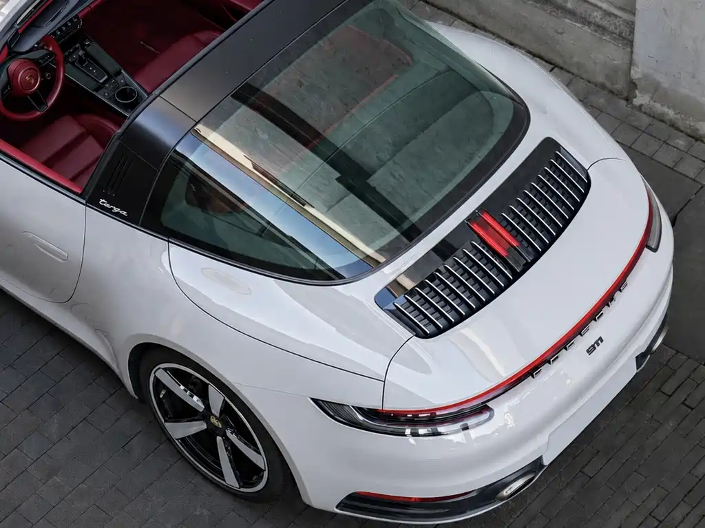 Porsche 911 — миниатюра 5