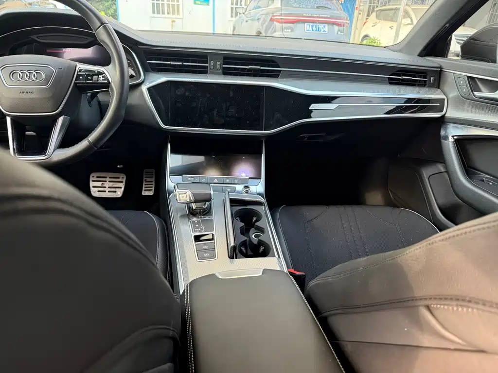 Audi A6L — миниатюра 5