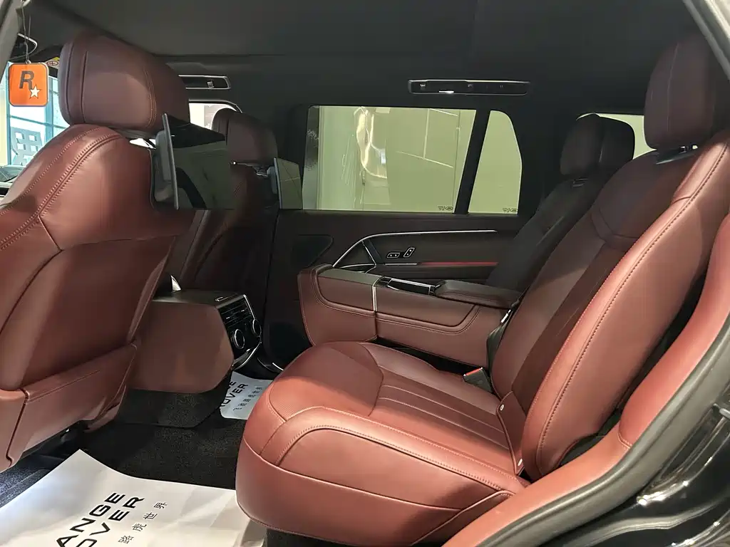 Land Rover Range Rover — миниатюра 12