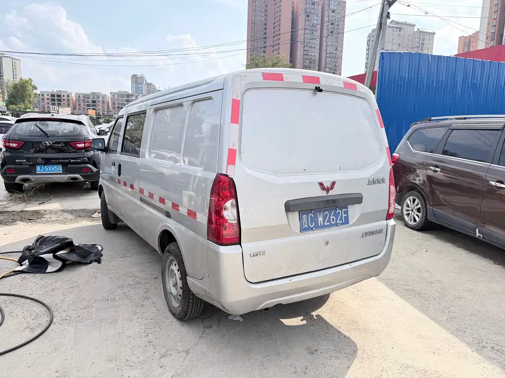 Wuling Rongguang — миниатюра 8