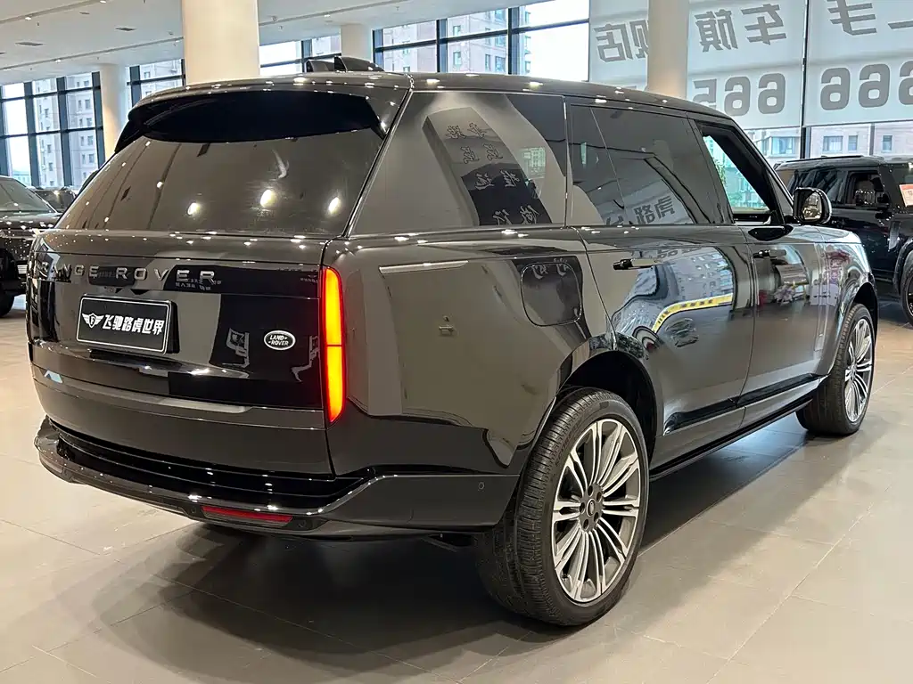 Land Rover Range Rover — миниатюра 20