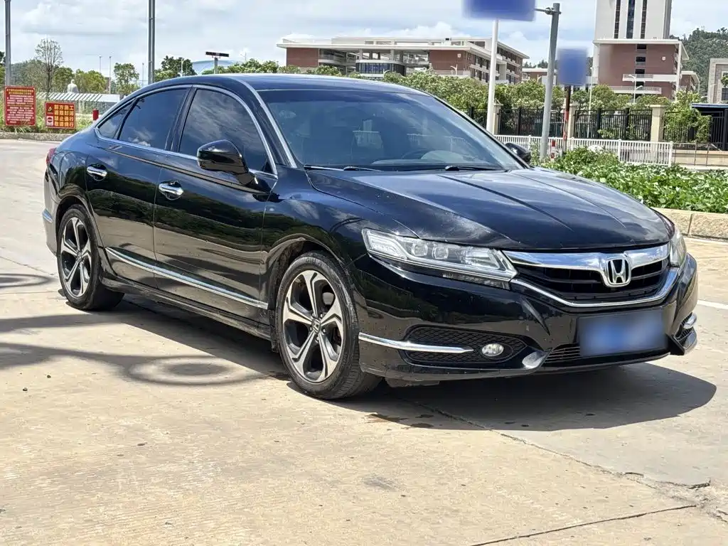 Honda Spirior — миниатюра 4