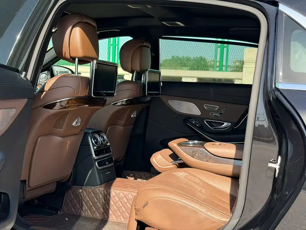 Mercedes-Benz Maybach S-Class S 2015 S 400 4MATIC