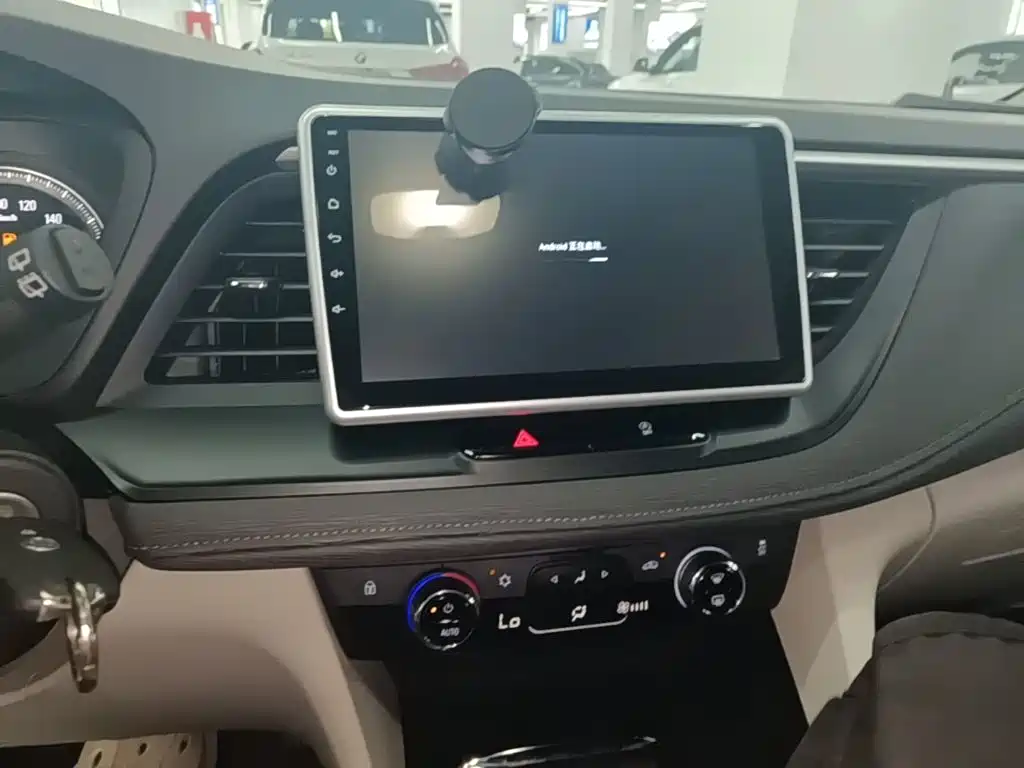 Buick GL6 — миниатюра 13