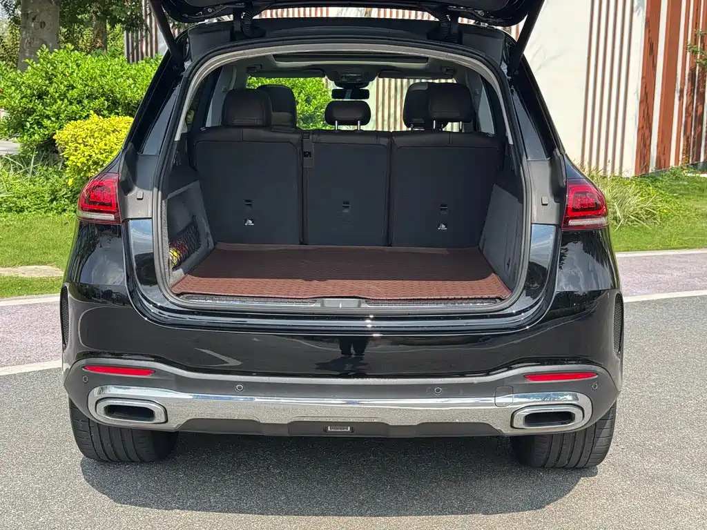 Mercedes-Benz GLE (Import) — миниатюра 14