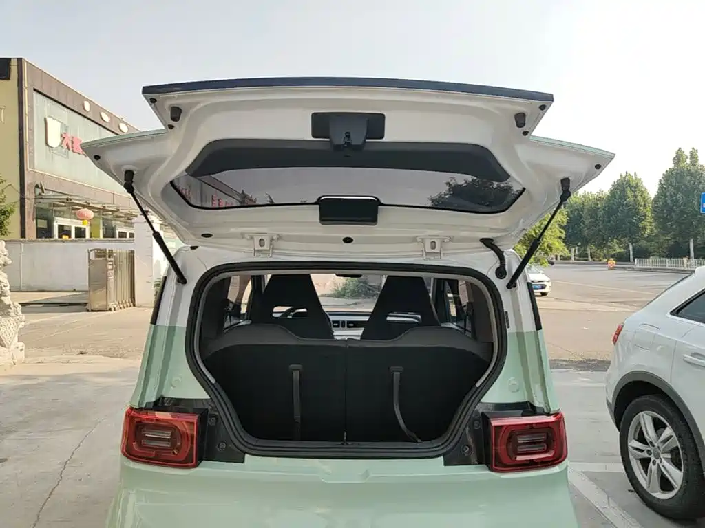 Wuling MINIEV — миниатюра 19