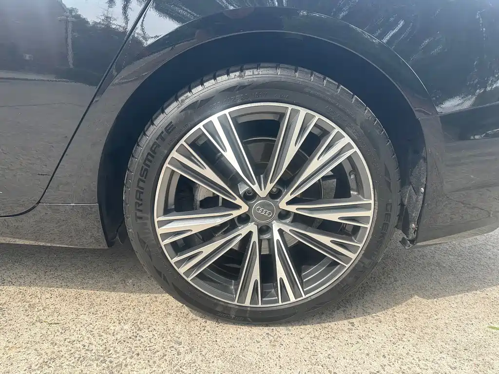 Audi A6L — миниатюра 11