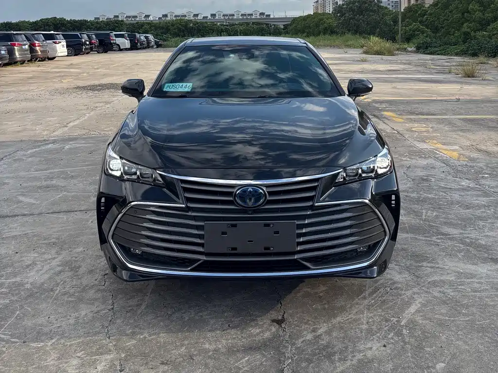 Toyota Avalon — миниатюра 2