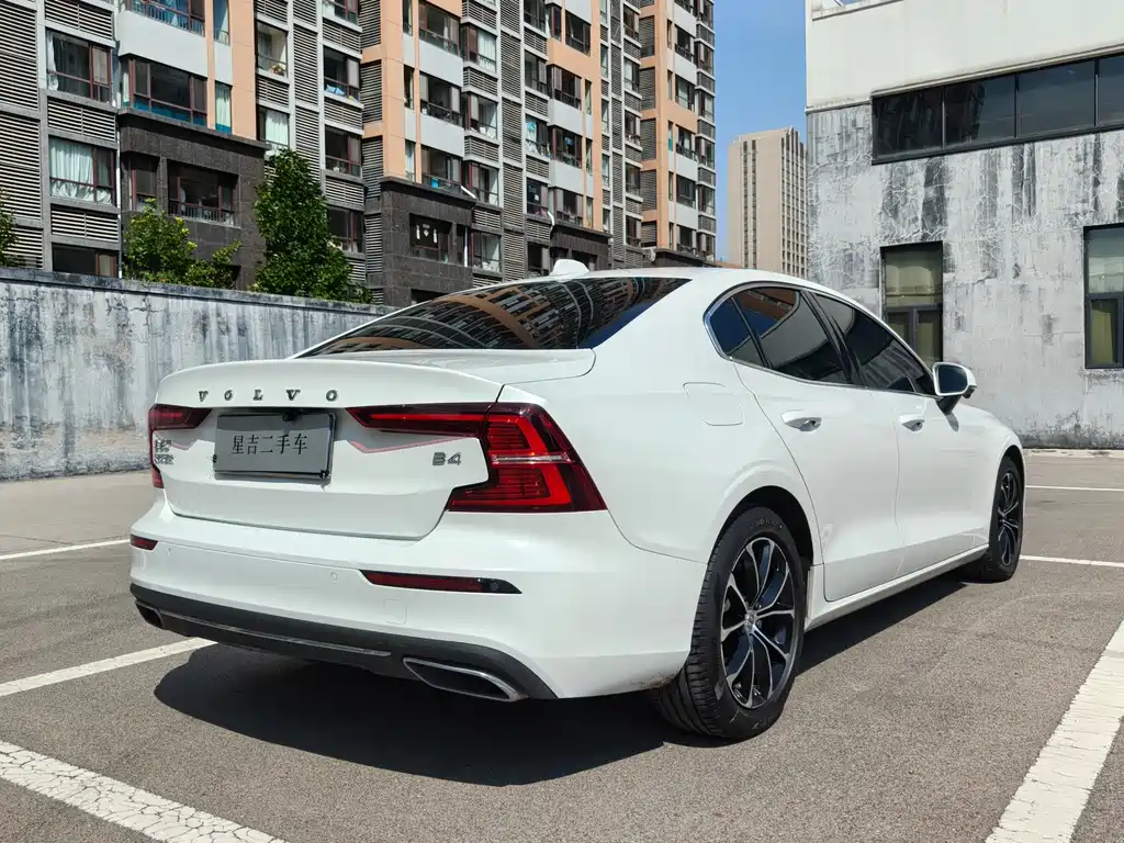Volvo S60 — миниатюра 8