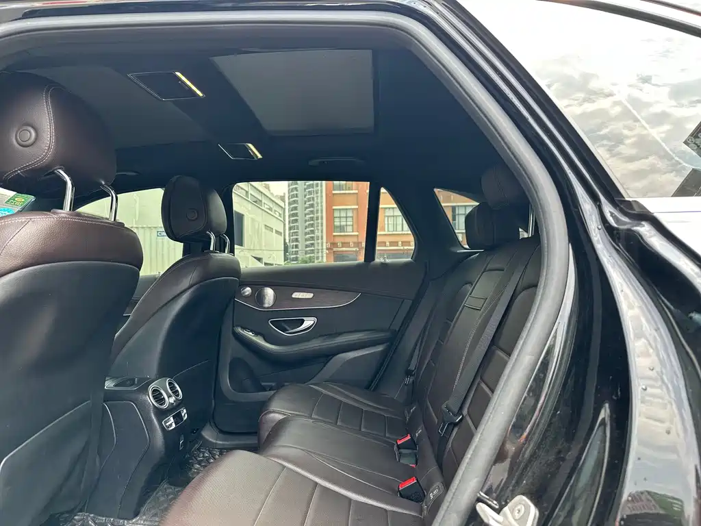 Mercedes-Benz GLC — миниатюра 9