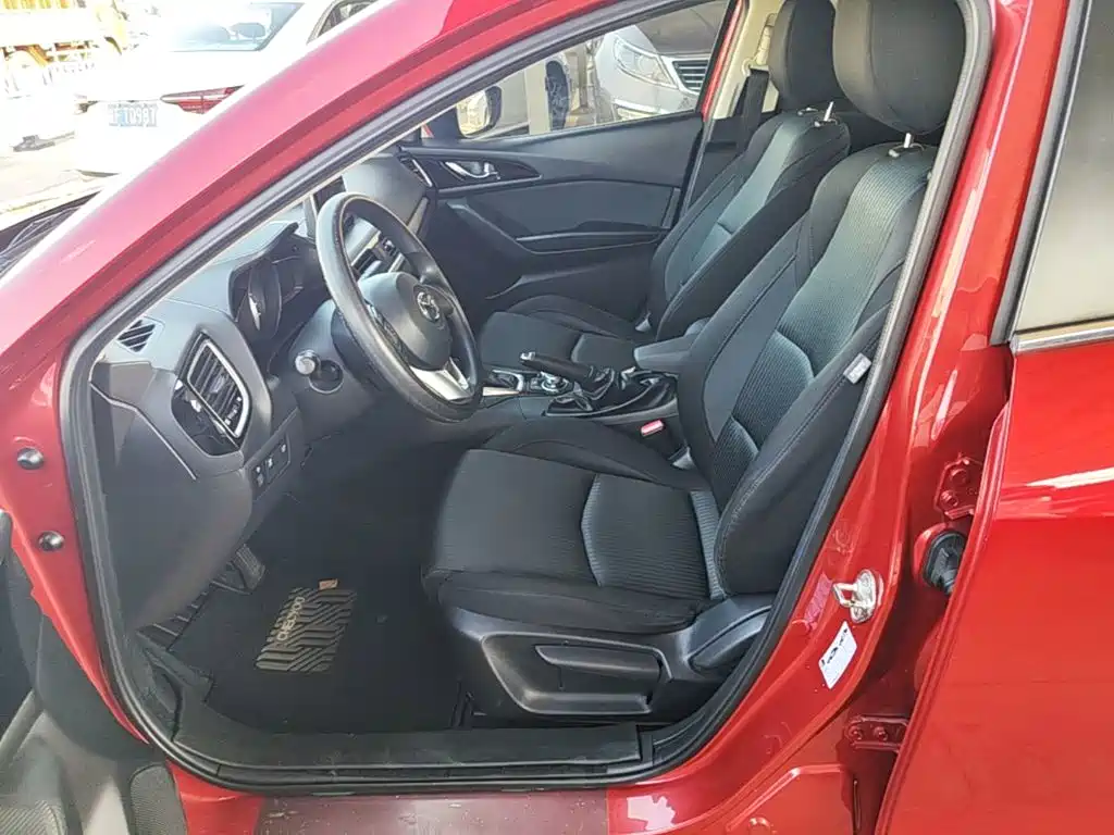 Mazda 3 Axela — миниатюра 15