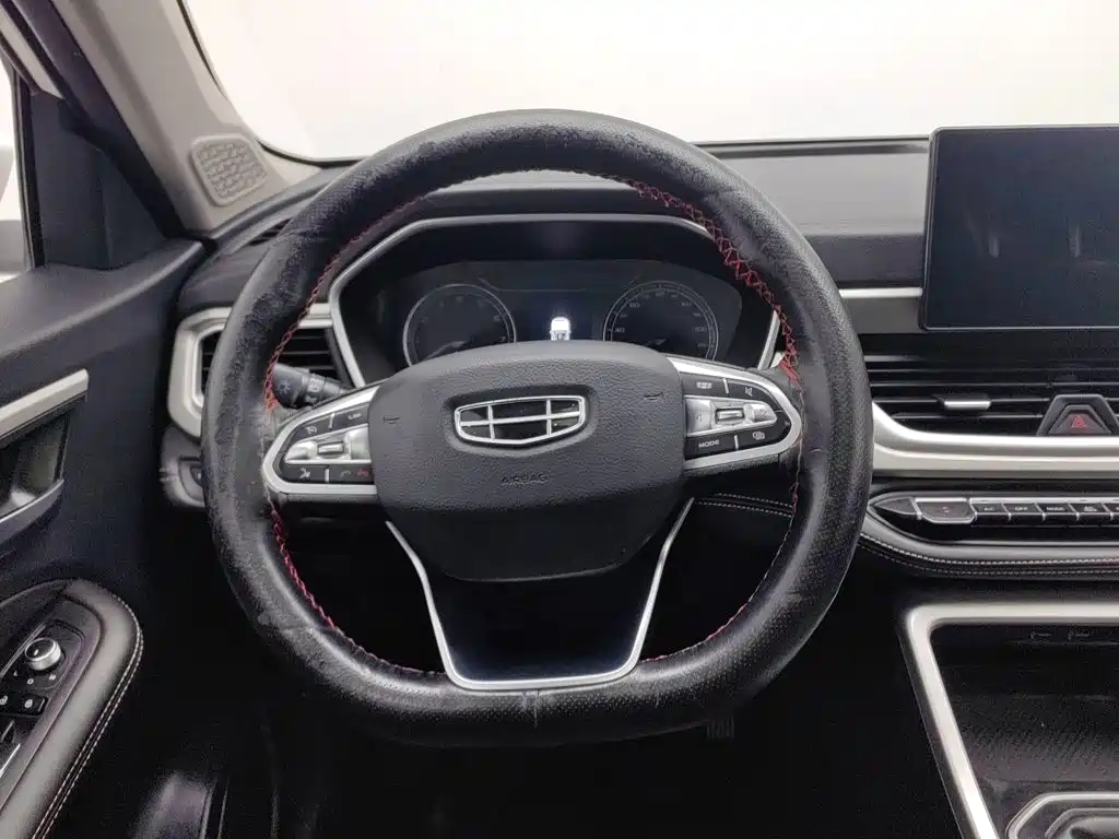 Geely Vision X6 — миниатюра 11