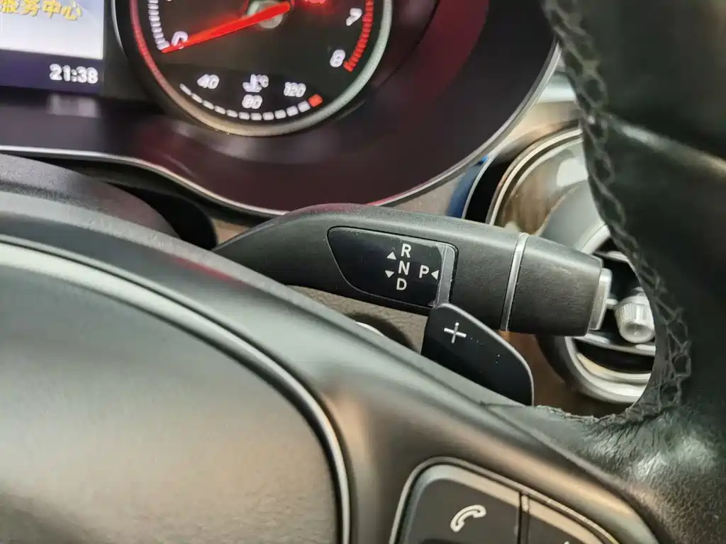 Mercedes-Benz GLC — миниатюра 13