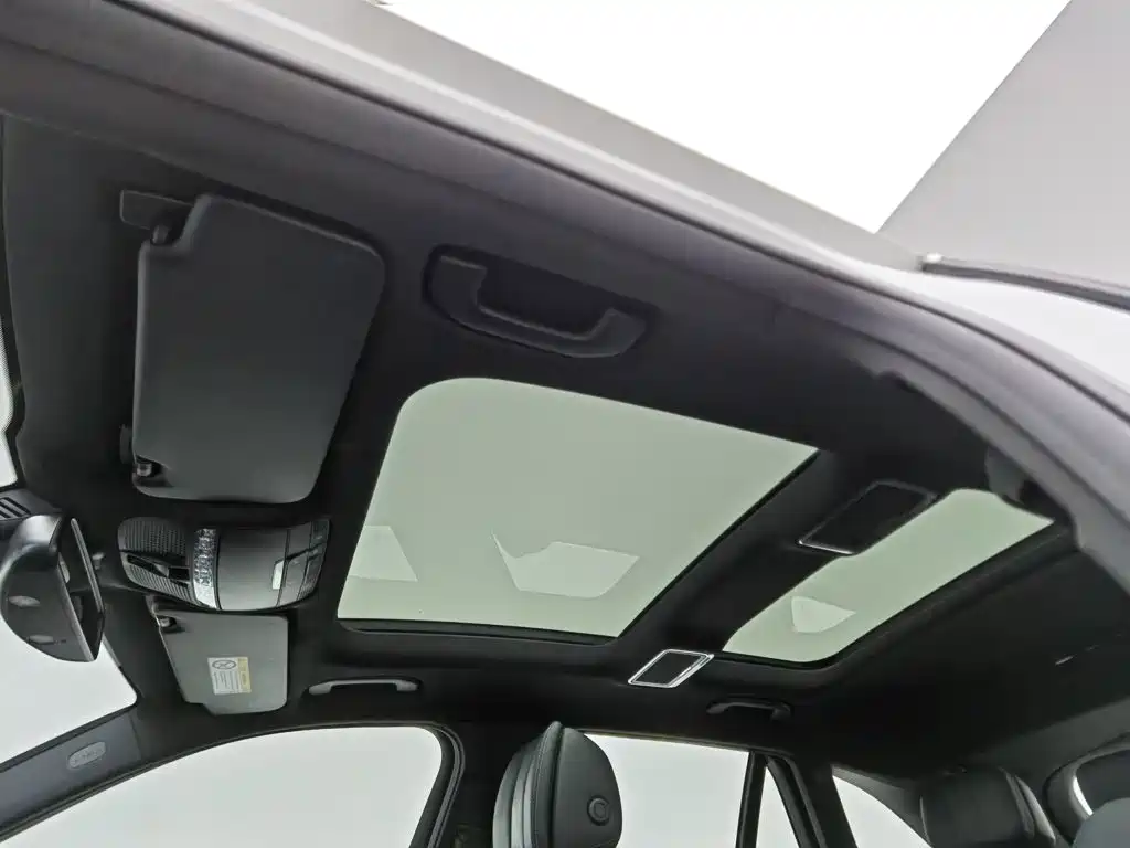Mercedes-Benz GLC — миниатюра 14
