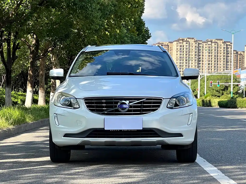 Volvo XC60 — миниатюра 2