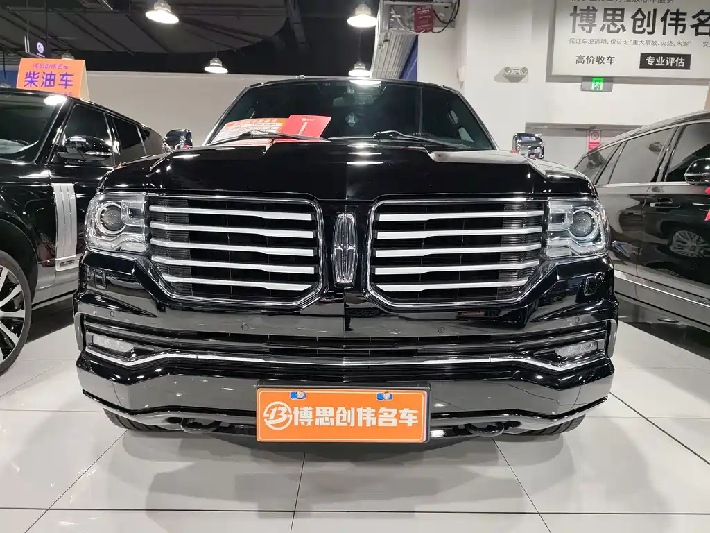 Lincoln Navigator — миниатюра 2