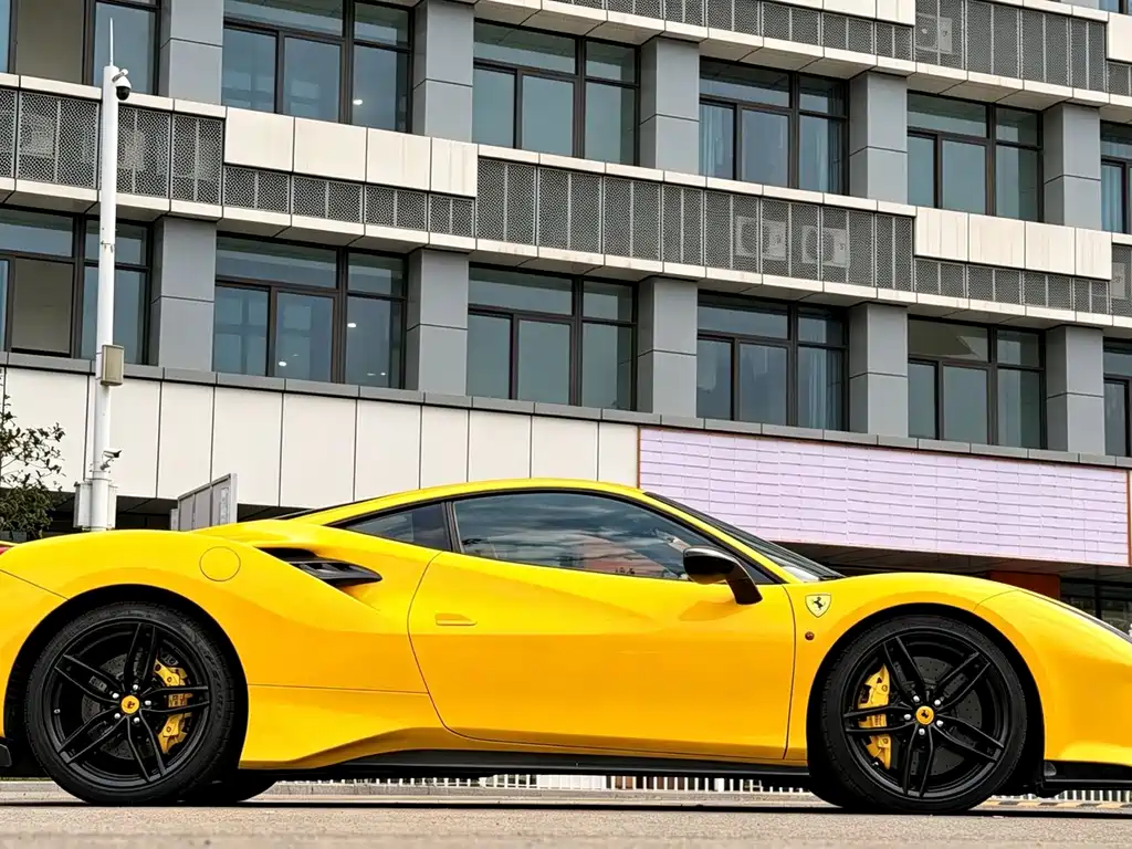 Ferrari 488 — миниатюра 6