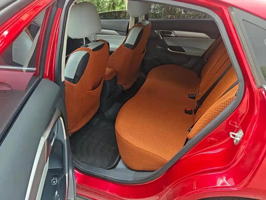 BAIC EU5 — миниатюра 11