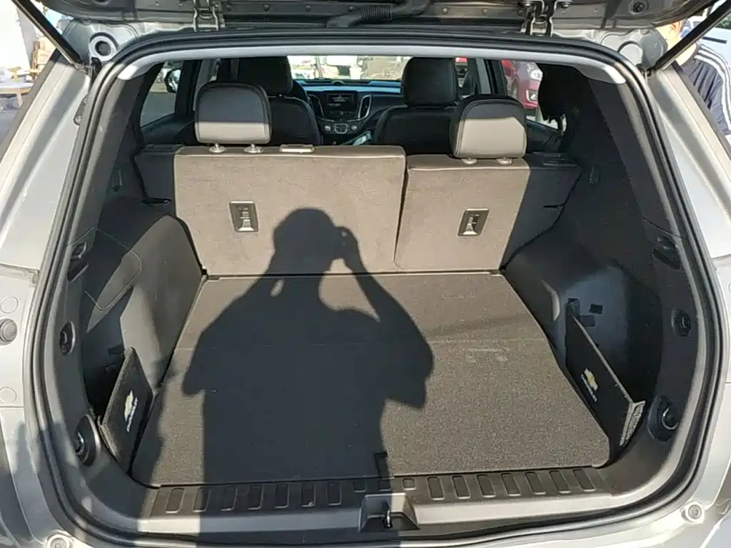 Chevrolet Equinox — миниатюра 19
