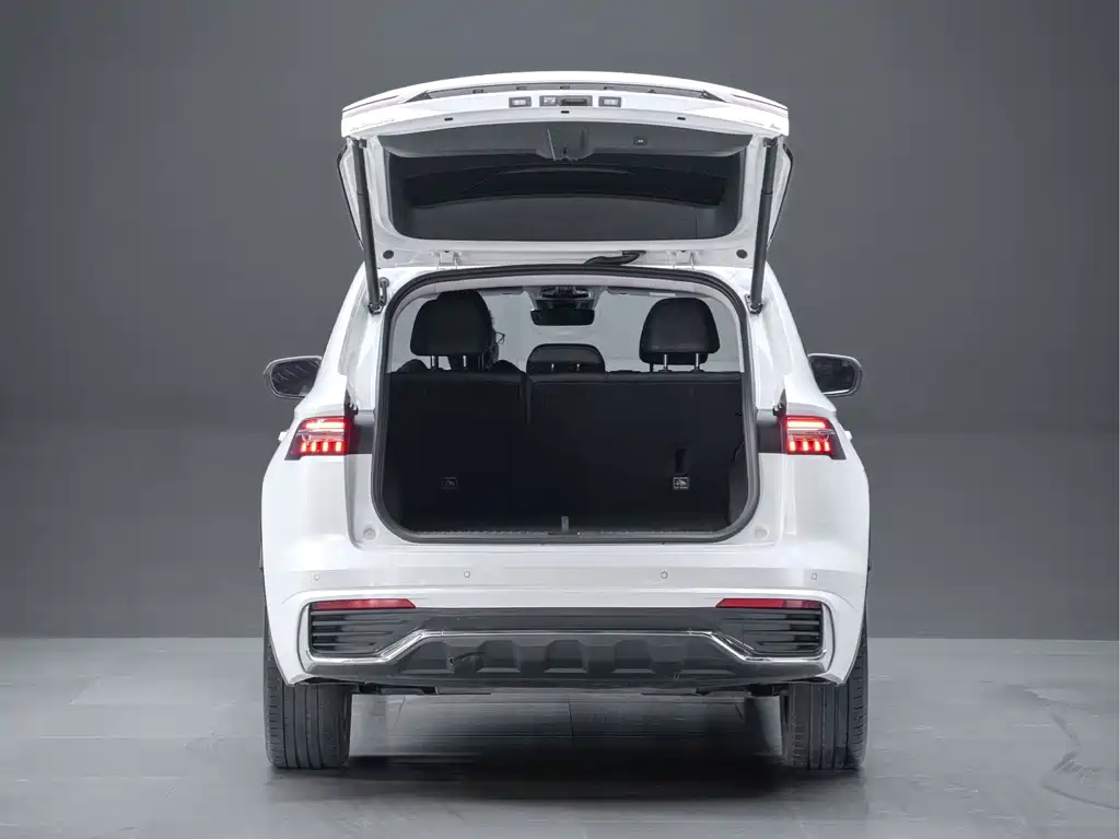 Geely Xingyue L — миниатюра 10
