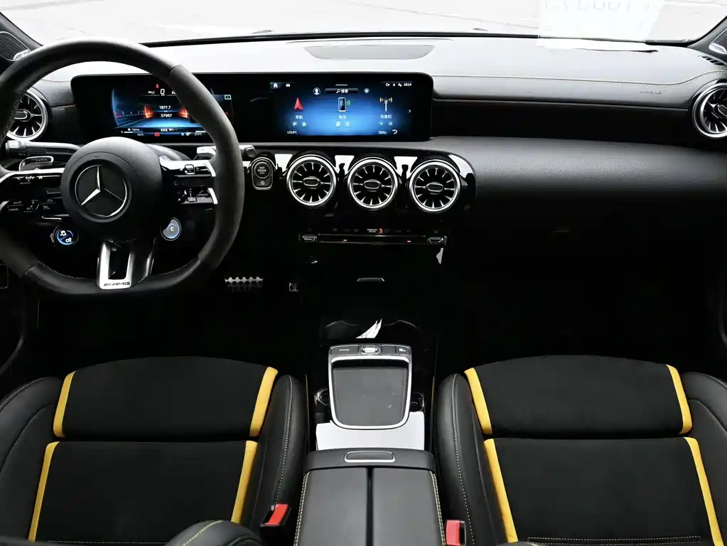 Mercedes-Benz CLA AMG — миниатюра 5
