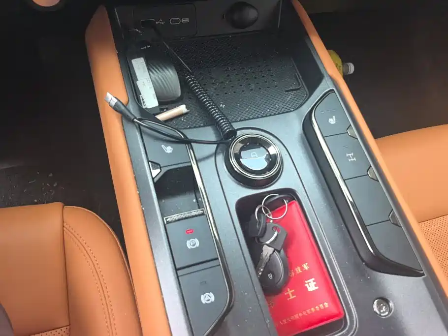 Haval Menglong New Energy — миниатюра 16