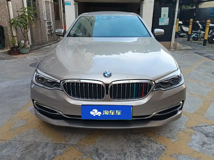 BMW 5 SERIES NEW ENERGY