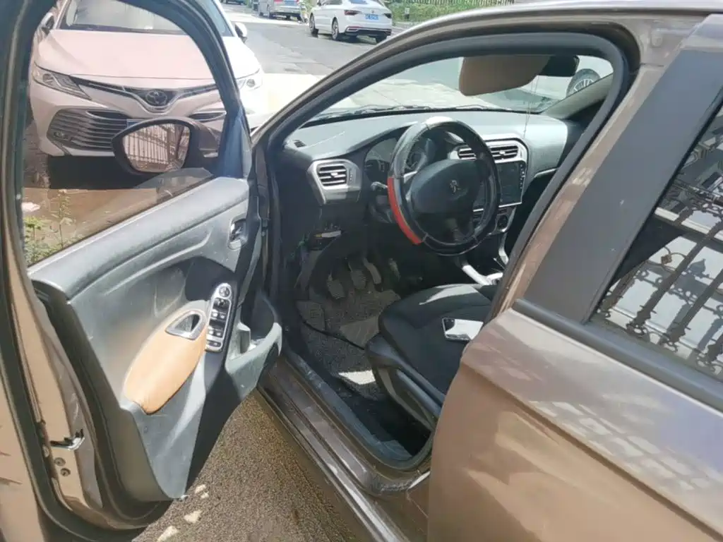 Peugeot 301 — миниатюра 21