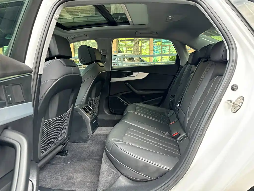 Audi A4L — миниатюра 25