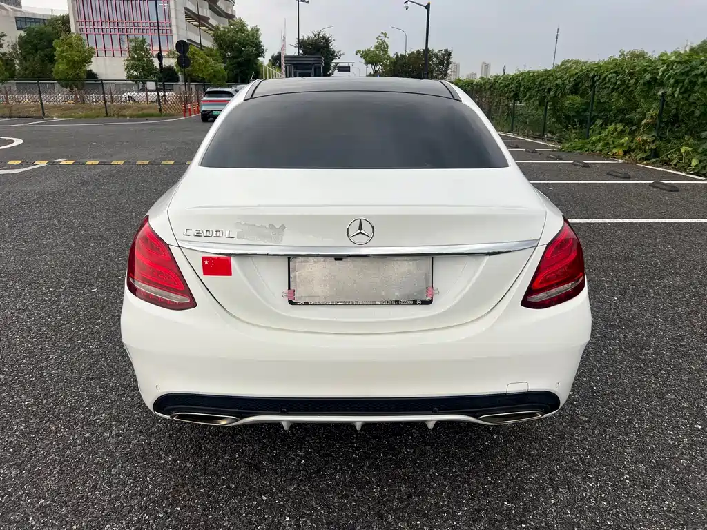 Mercedes-Benz C-Class — миниатюра 5