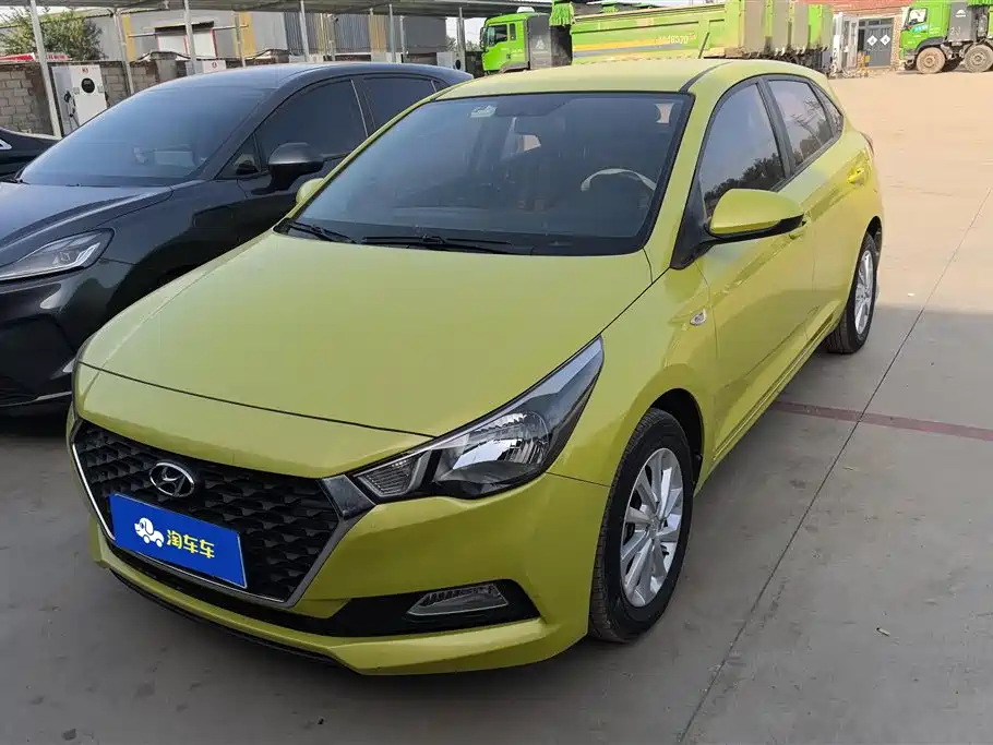 Купить Hyundai Verna RV