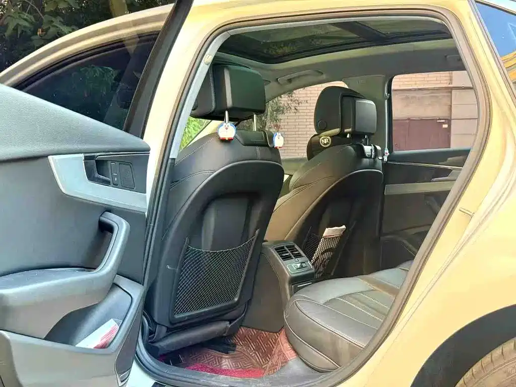 Audi A4L — миниатюра 5