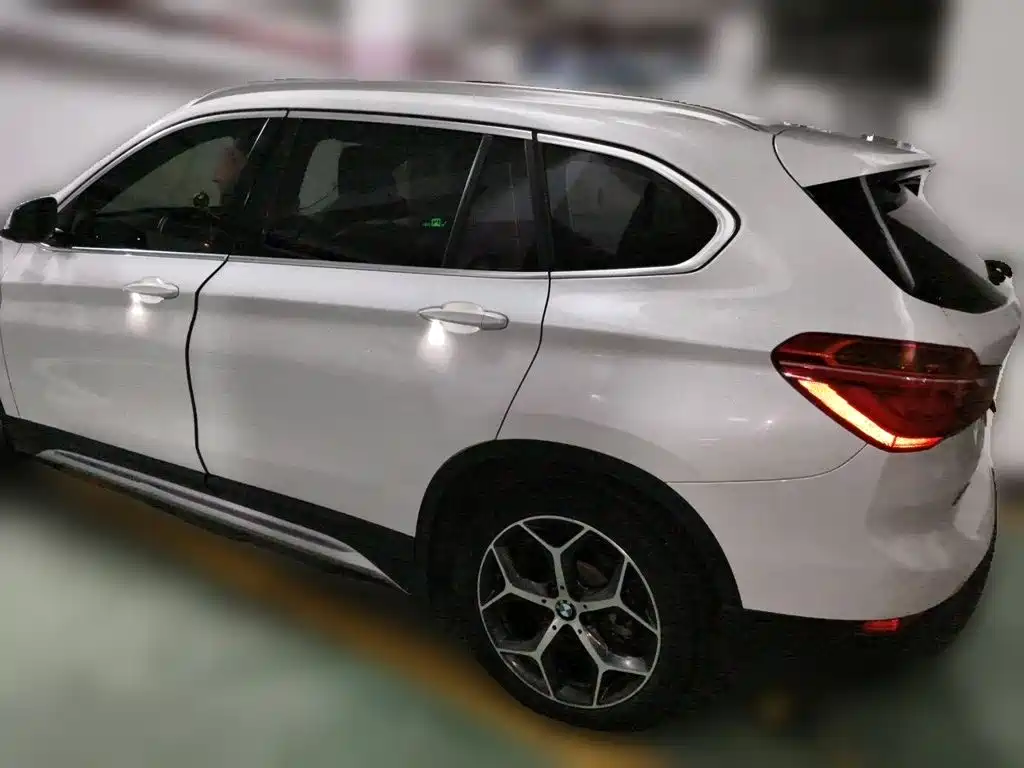 BMW X1 — миниатюра 10