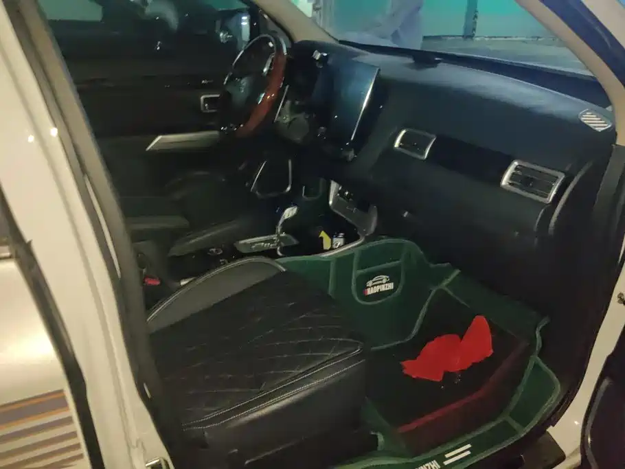 Mitsubishi Outlander — миниатюра 8