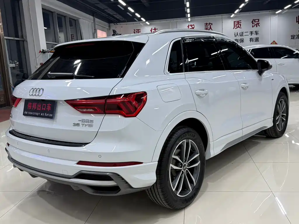 Audi Q3 2022 35 TFSI