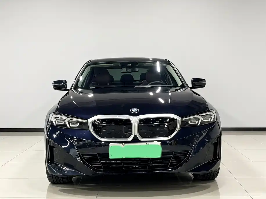 BMW i3 2024 eDrive 35 L