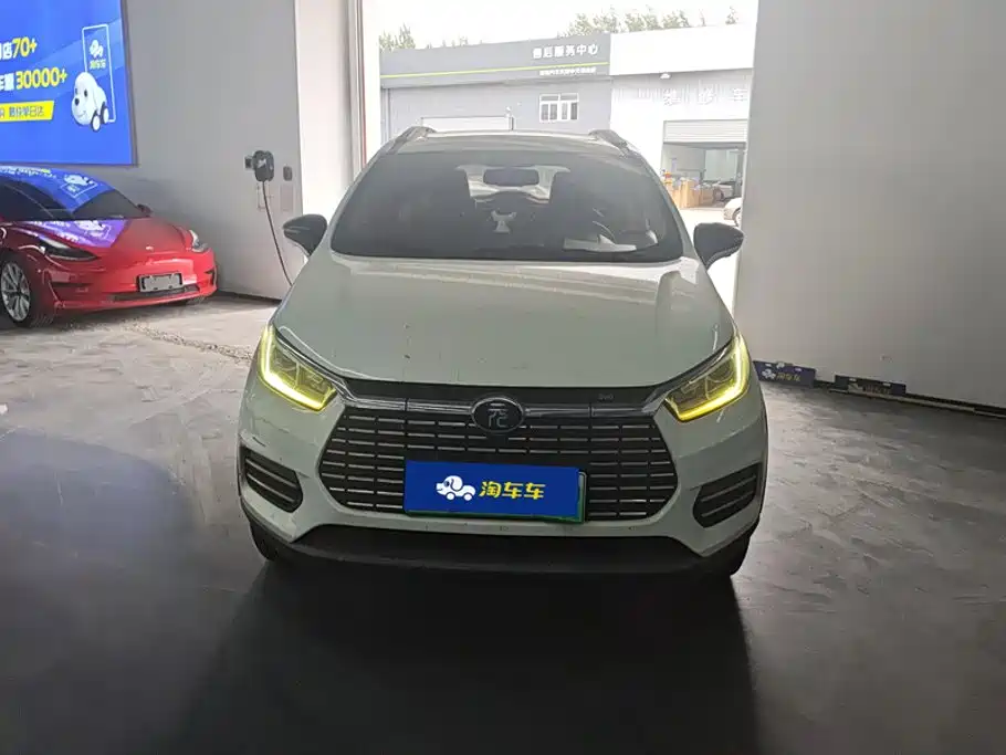 BYD Yuan EV — миниатюра 2