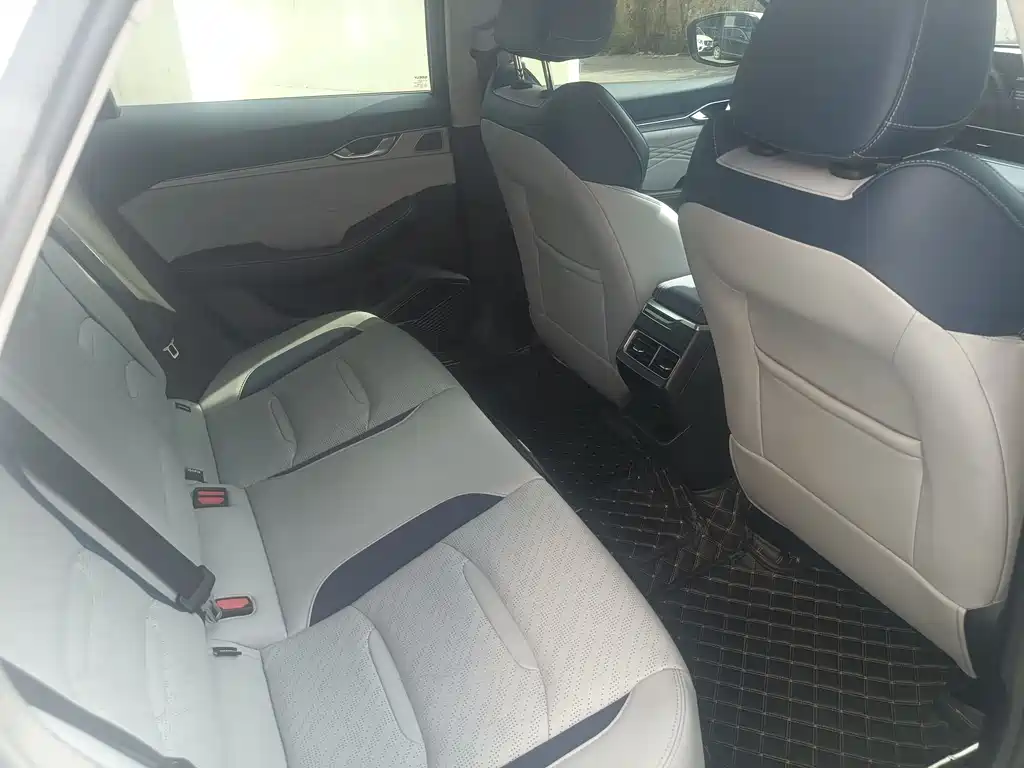 GEELY AUTOMOBILE XINGRUI