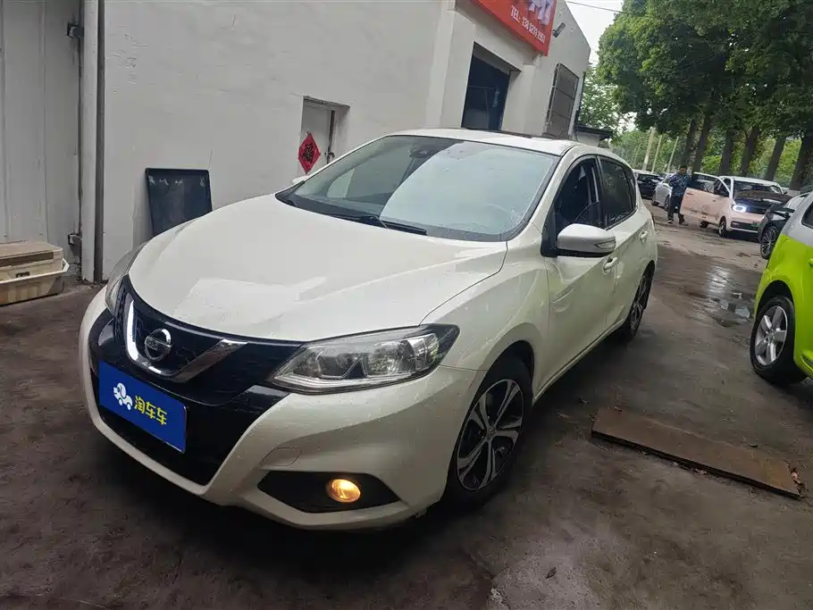 Nissan Tiida 2016