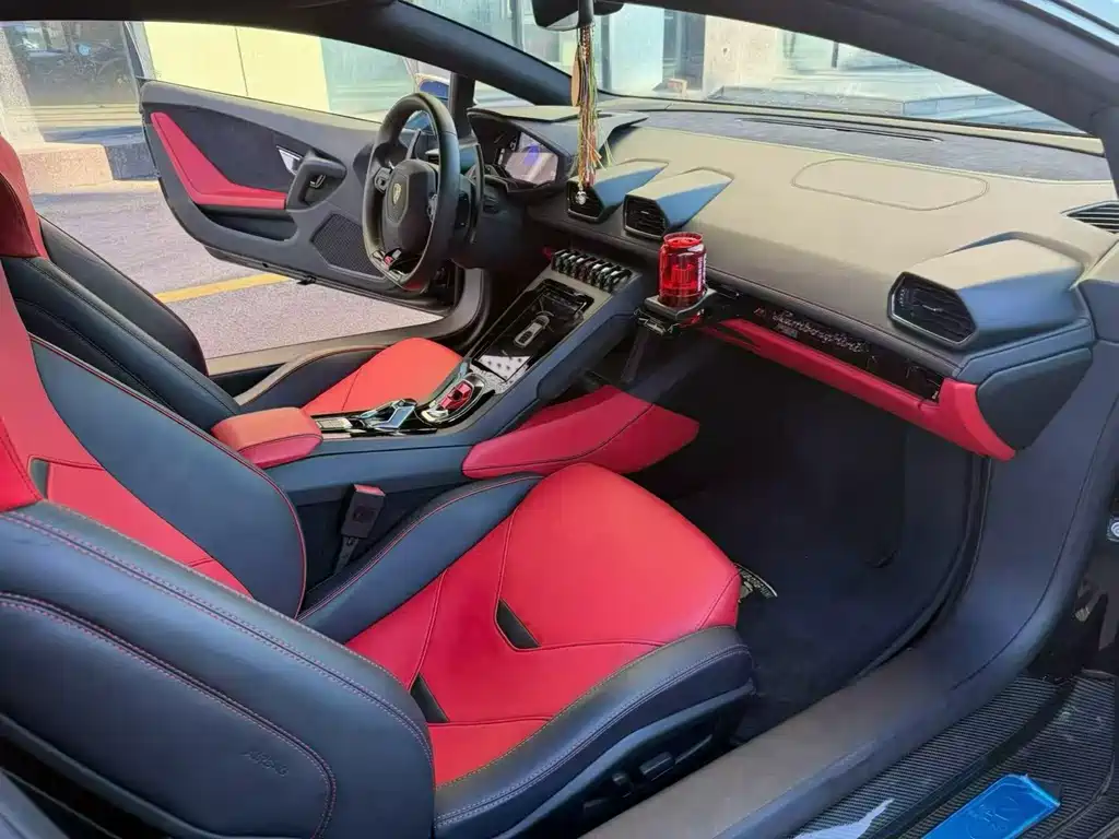 Lamborghini Huracán — миниатюра 5