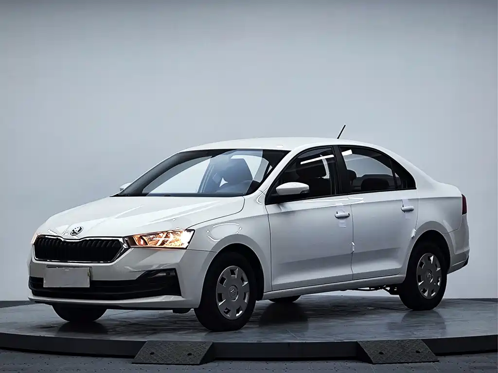 Skoda Rapid — миниатюра 15