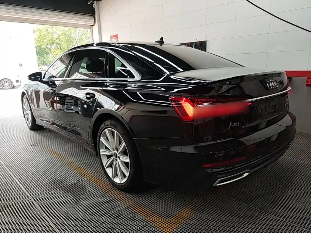 Audi A6L 2022 45 TFSI