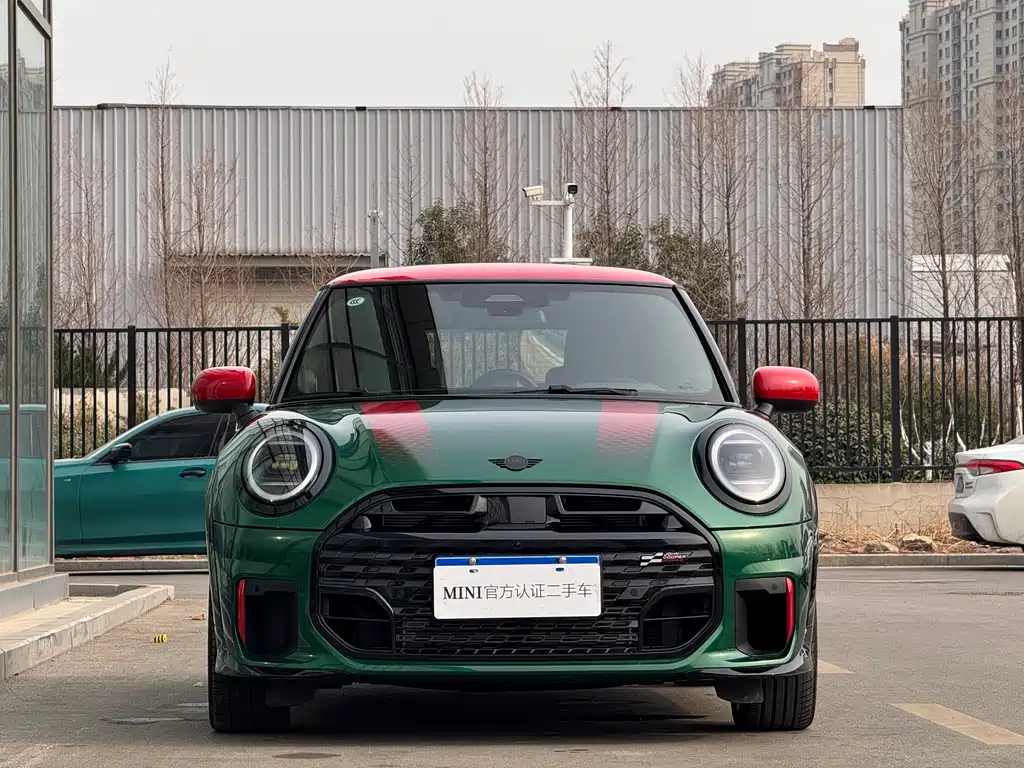 MINI JCW