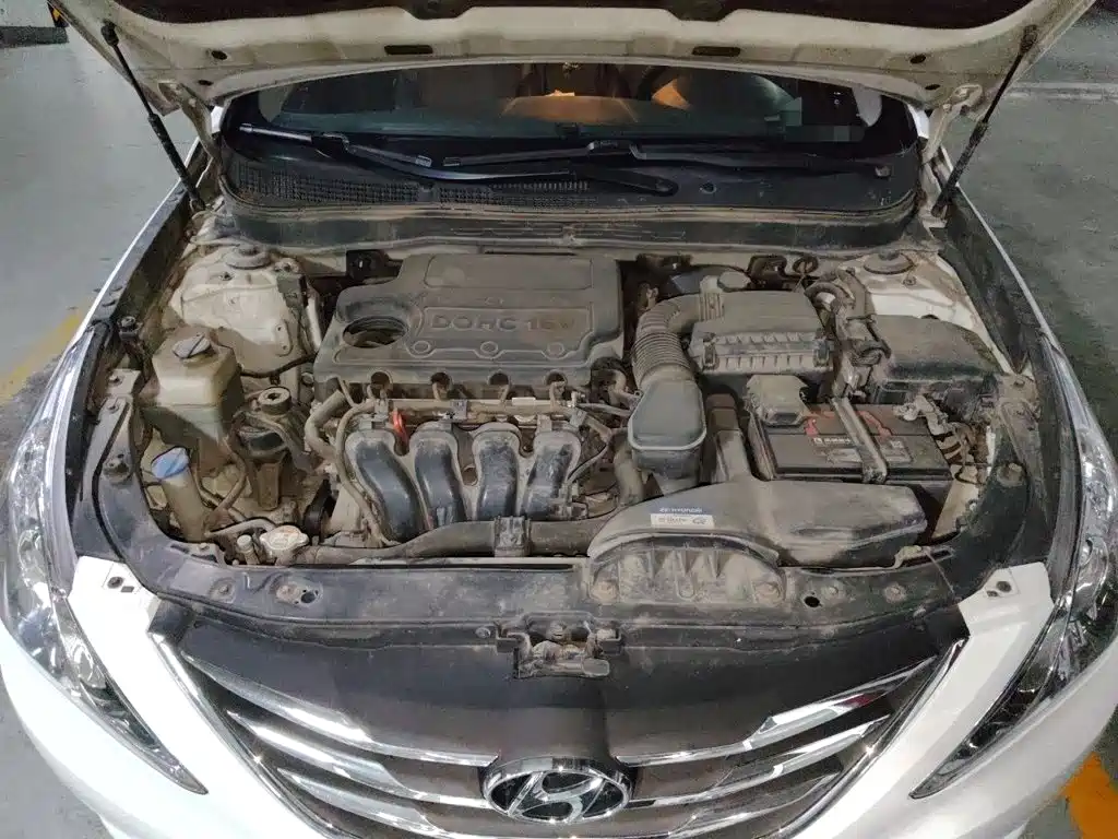Hyundai Sonata — миниатюра 11